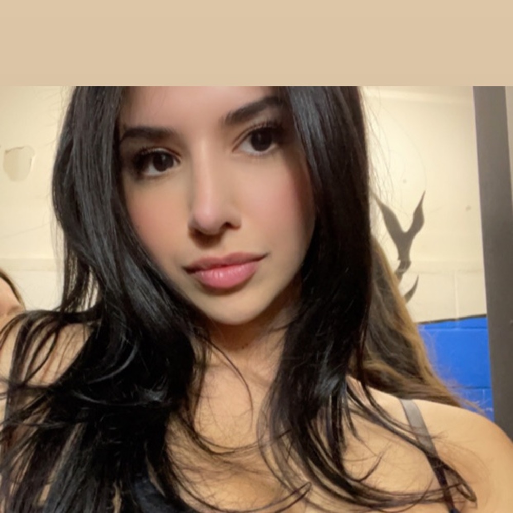 Meet your Posher, Aya